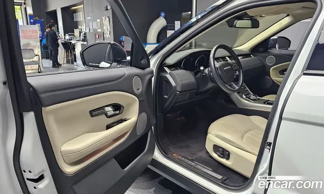 Land Rover Range Rover Evoque 2016 2.0 автомат (гидро), миниатюра 10