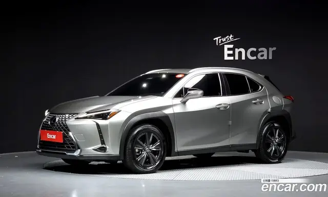 Lexus UX 2024 2.0 автомат (гидро), миниатюра 1 Lexus UX 2024 2.0 автомат (гидро), миниатюра 1