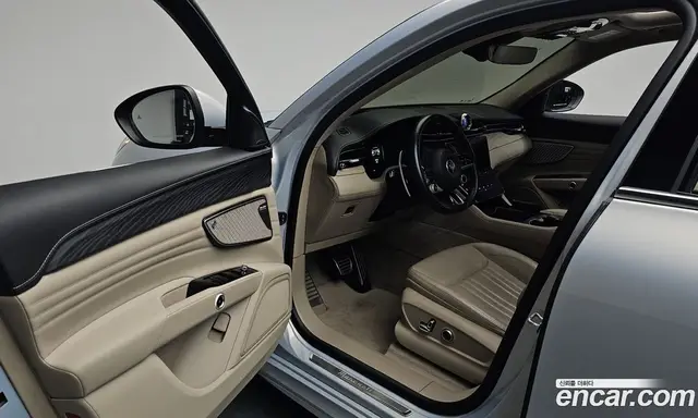 Maserati Grecale 2023 2.0 автомат (гидро), миниатюра 10 Maserati Grecale 2023 2.0 автомат (гидро), миниатюра 10