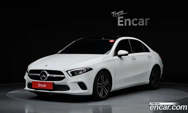 Mercedes-Benz A-Class, 2021, 56 704 км