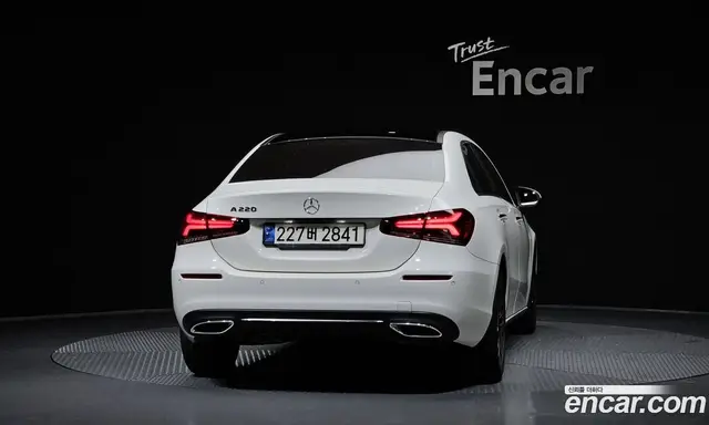 Mercedes-Benz A-Class 2021 2.0 гидро, миниатюра 4 Mercedes-Benz A-Class 2021 2.0 гидро, миниатюра 4
