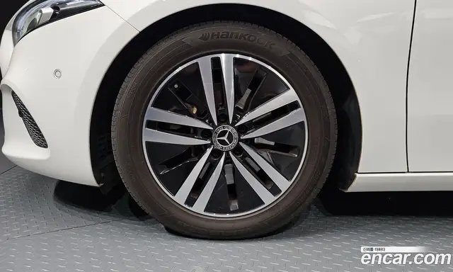 Mercedes-Benz A-Class 2021 2.0 гидро, миниатюра 5 Mercedes-Benz A-Class 2021 2.0 гидро, миниатюра 5