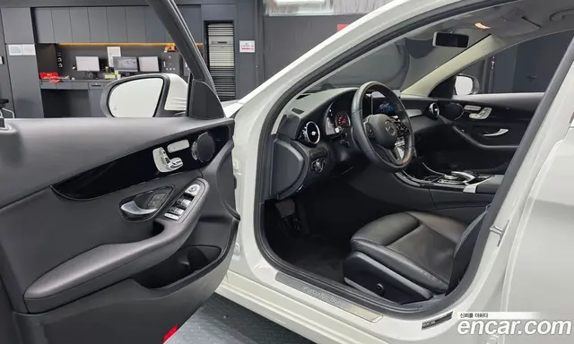 Mercedes-Benz C-Class 2019 2.0 гидро, миниатюра 12