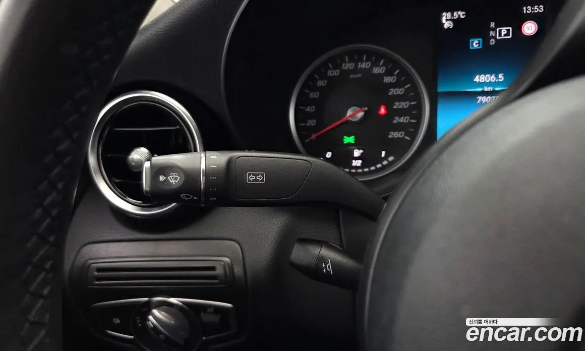 Mercedes-Benz C-Class 2019 2.0 гидро, фото 24 Mercedes-Benz C-Class 2019 2.0 гидро, фото 24