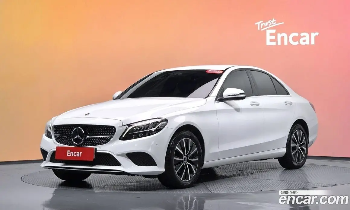 Mercedes-Benz C-Class 2019 2.0 гидро, фото 31 Mercedes-Benz C-Class 2019 2.0 гидро, фото 31