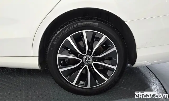 Mercedes-Benz C-Class 2019 2.0 гидро, миниатюра 6 Mercedes-Benz C-Class 2019 2.0 гидро, миниатюра 6