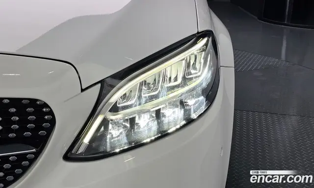 Mercedes-Benz C-Class 2019 2.0 гидро, миниатюра 7 Mercedes-Benz C-Class 2019 2.0 гидро, миниатюра 7