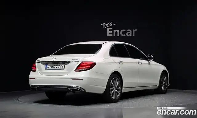 Mercedes-Benz E-Class 2018 2.0 гидро, миниатюра 2 Mercedes-Benz E-Class 2018 2.0 гидро, миниатюра 2