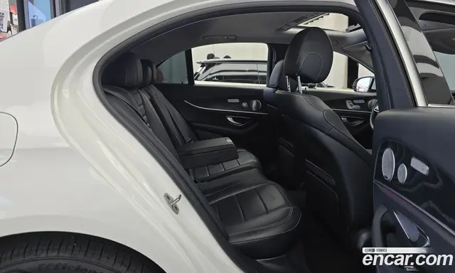 Mercedes-Benz E-Class 2018 2.0 гидро, миниатюра 12
