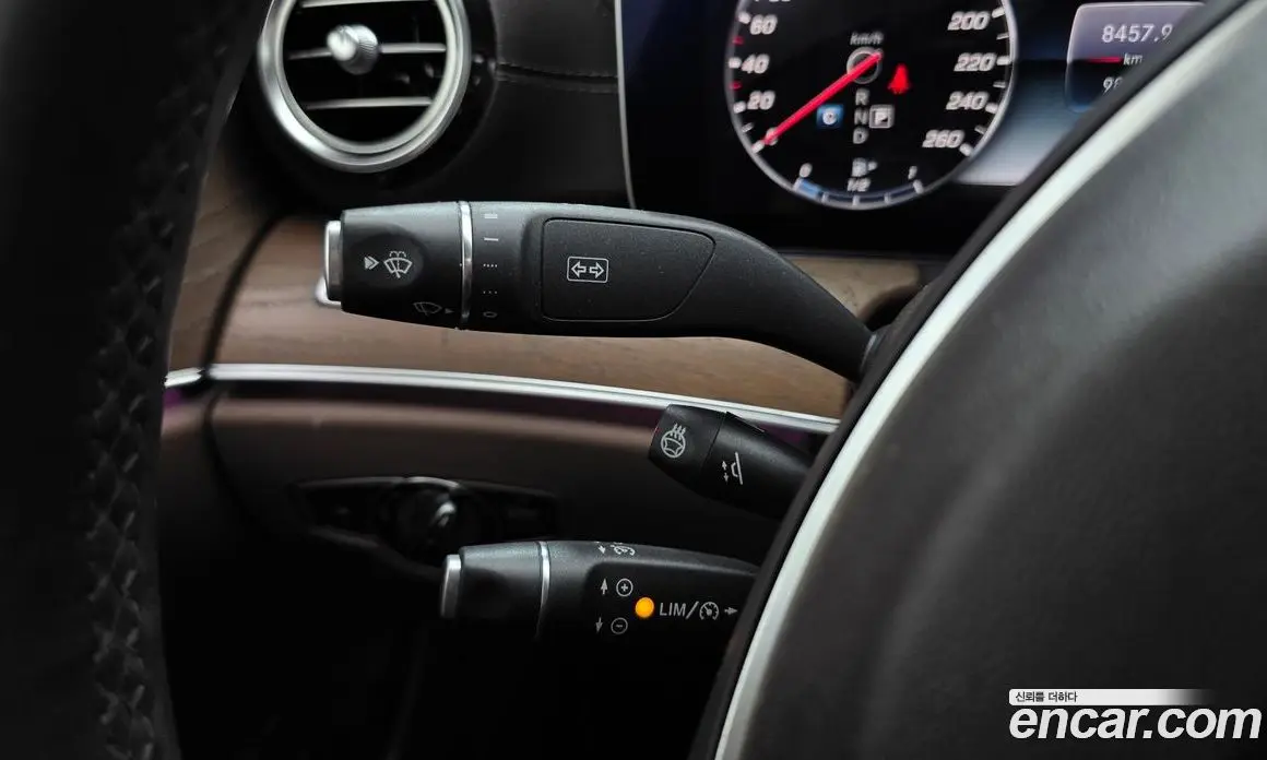 Mercedes-Benz E-Class 2018 2.0 гидро, фото 24 Mercedes-Benz E-Class 2018 2.0 гидро, фото 24