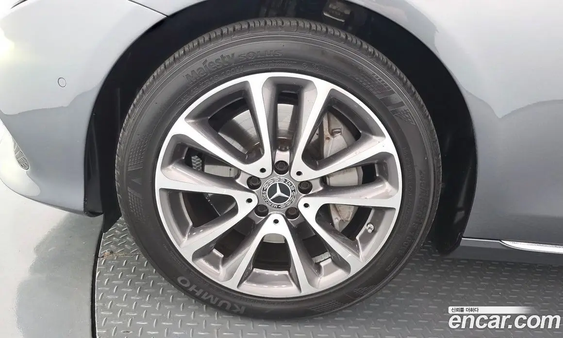 Mercedes-Benz E-Class 2019 2.0 гидро, фото 5