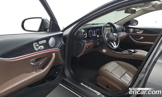 Mercedes-Benz E-Class 2019 2.0 гидро, миниатюра 10