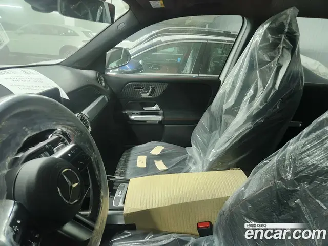 Mercedes-Benz GLB-Class 2025 2.0 гидро, миниатюра 5 Mercedes-Benz GLB-Class 2025 2.0 гидро, миниатюра 5