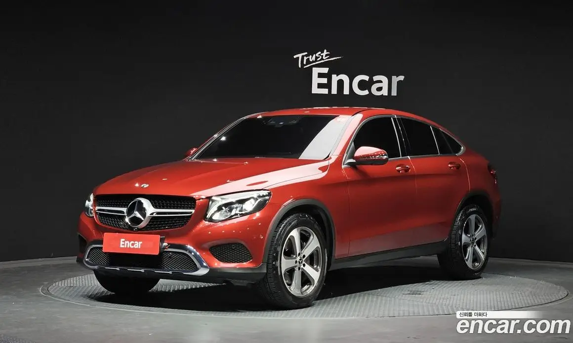 Mercedes-Benz GLC-Class 2019 2.0 гидро, фото 1 Mercedes-Benz GLC-Class 2019 2.0 гидро, фото 1