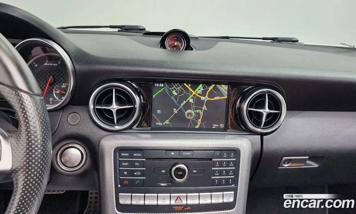 Mercedes-Benz SLC-Class 2016 3.0 гидро, фото 11 Mercedes-Benz SLC-Class 2016 3.0 гидро, фото 11