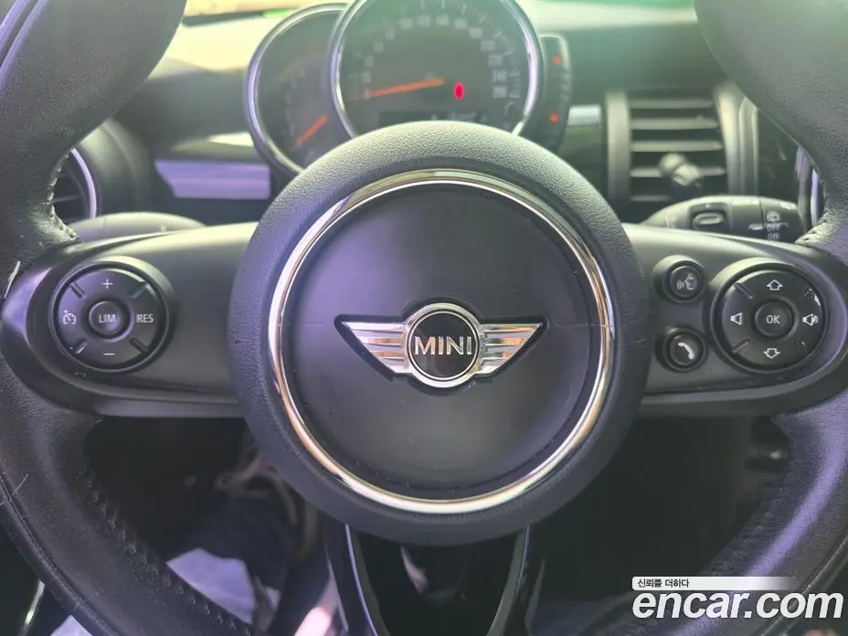 Mini Cooper 2014 1.5 автомат (гидро), фото 11