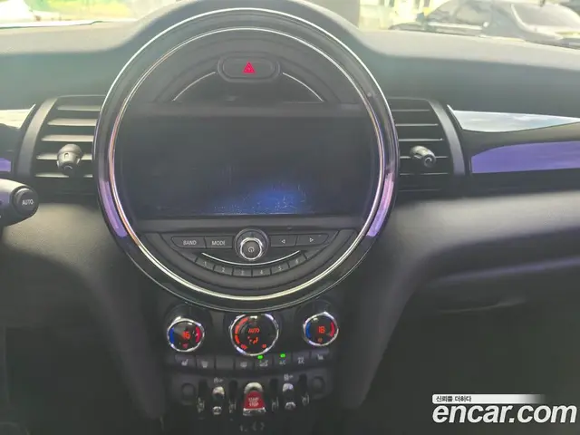 Mini Cooper 2014 1.5 автомат (гидро), миниатюра 12
