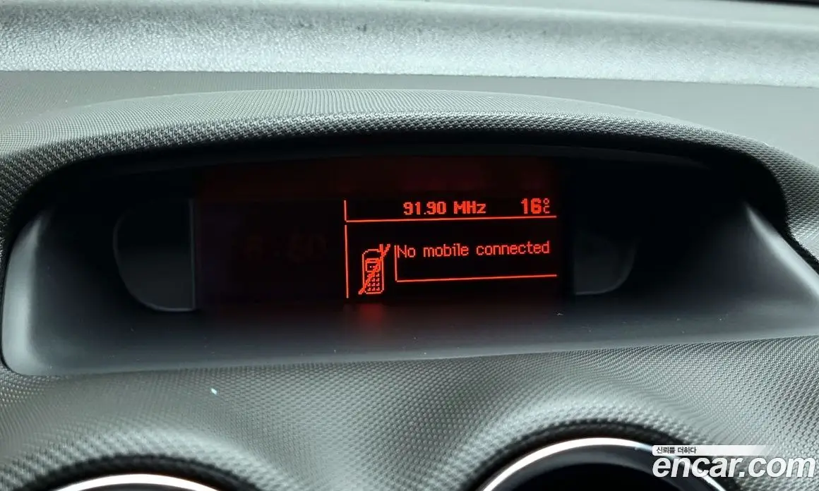 Peugeot 308 2013 1.6 автомат (гидро), фото 14