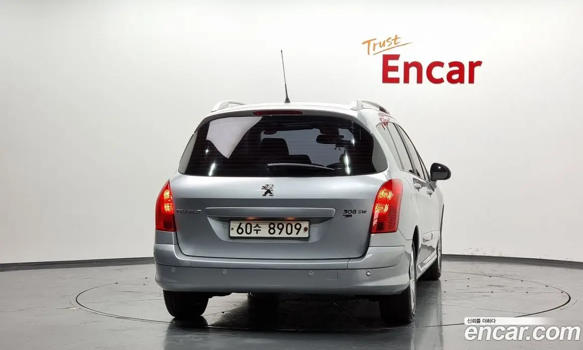 Peugeot 308 2013 1.6 автомат (гидро), фото 4