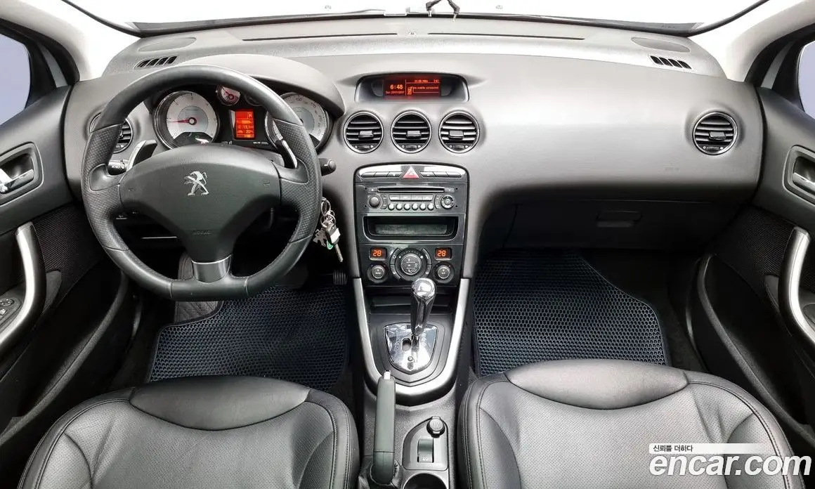 Peugeot 308 2013 1.6 автомат (гидро), фото 7