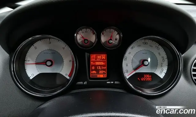 Peugeot 308 2013 1.6 автомат (гидро), миниатюра 8