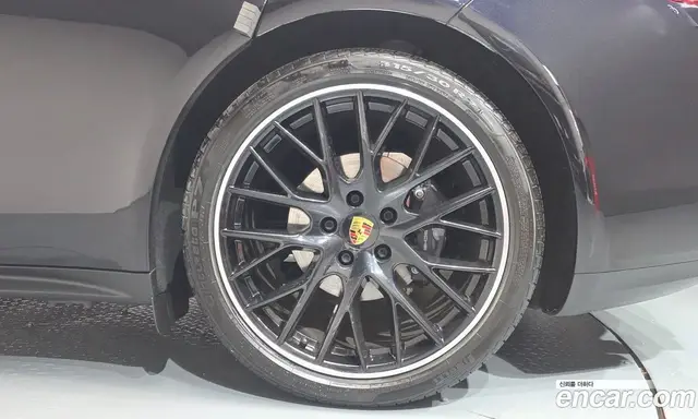 Porsche Panamera 2018 3.0 автомат (гидро), миниатюра 6