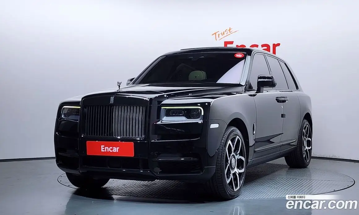 Rolls-Royce Cullinan 2019 6.7 автомат (гидро), фото 1 Rolls-Royce Cullinan 2019 6.7 автомат (гидро), фото 1