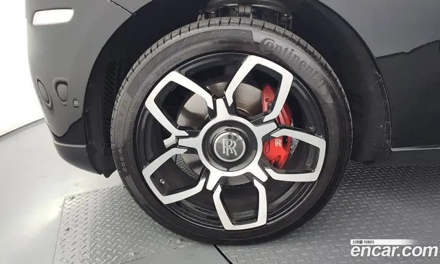 Rolls-Royce Cullinan 2019 6.7 автомат (гидро), миниатюра 5 Rolls-Royce Cullinan 2019 6.7 автомат (гидро), миниатюра 5