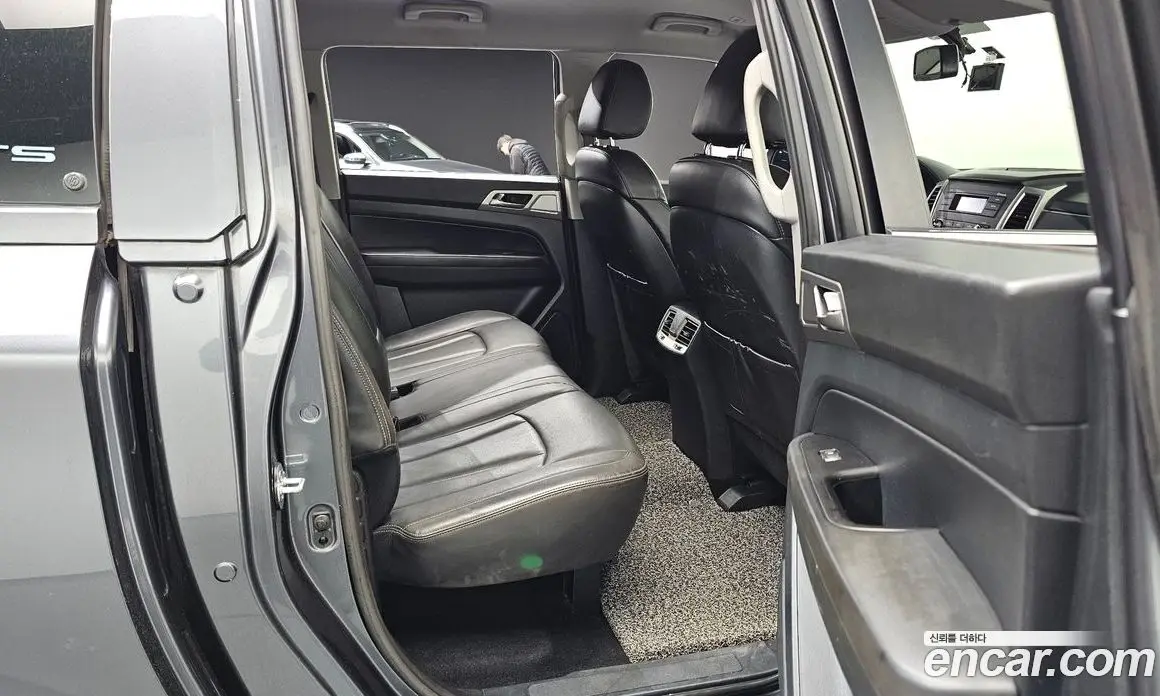 SsangYong Rexton 2018 2.2 автомат (гидро), фото 13