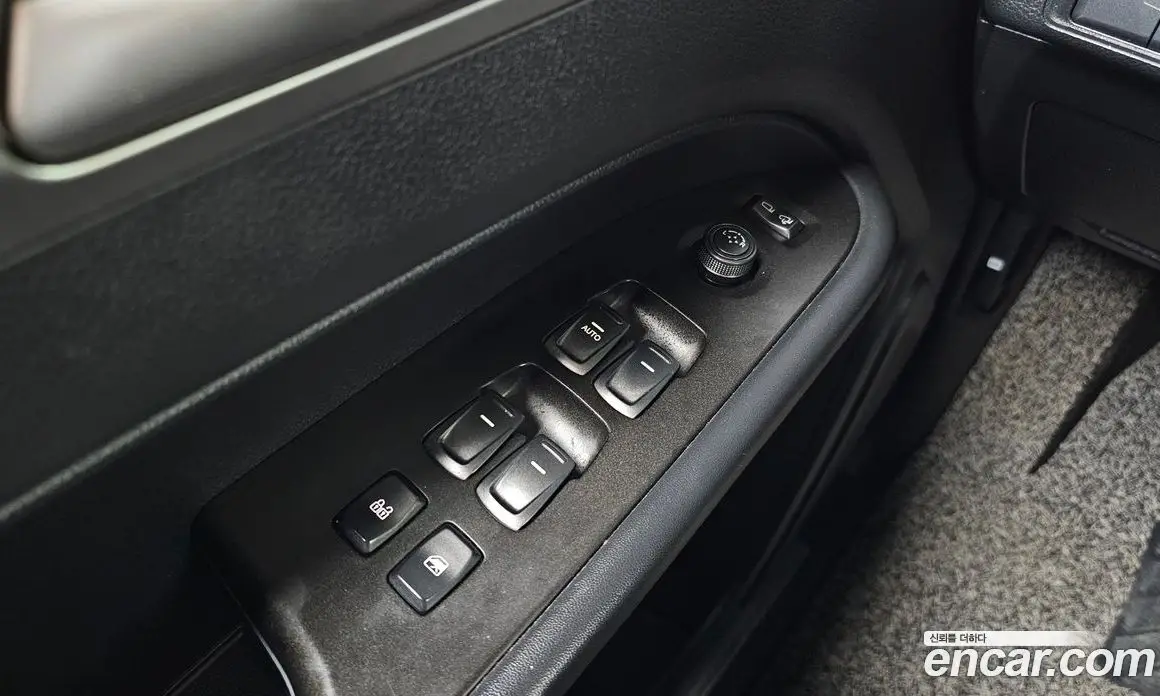 SsangYong Rexton 2018 2.2 автомат (гидро), фото 14