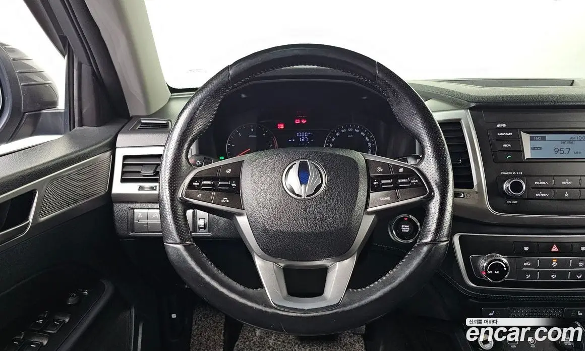 SsangYong Rexton 2018 2.2 автомат (гидро), фото 16