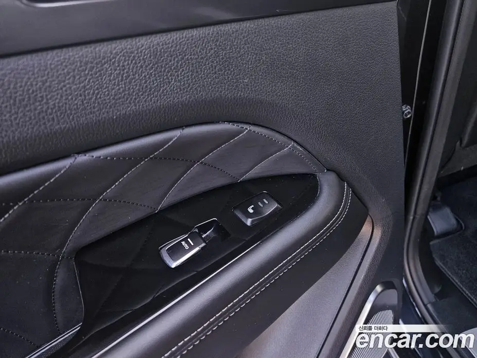SsangYong Rexton 2023 2.2 автомат (гидро), фото 18
