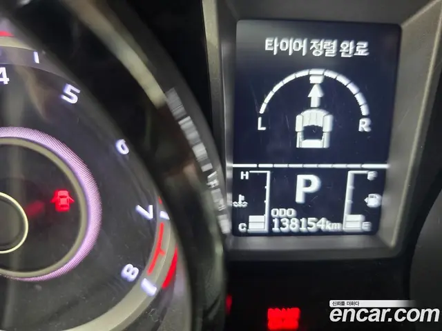 SsangYong TIBOLI 2015 1.6 автомат (гидро), миниатюра 7