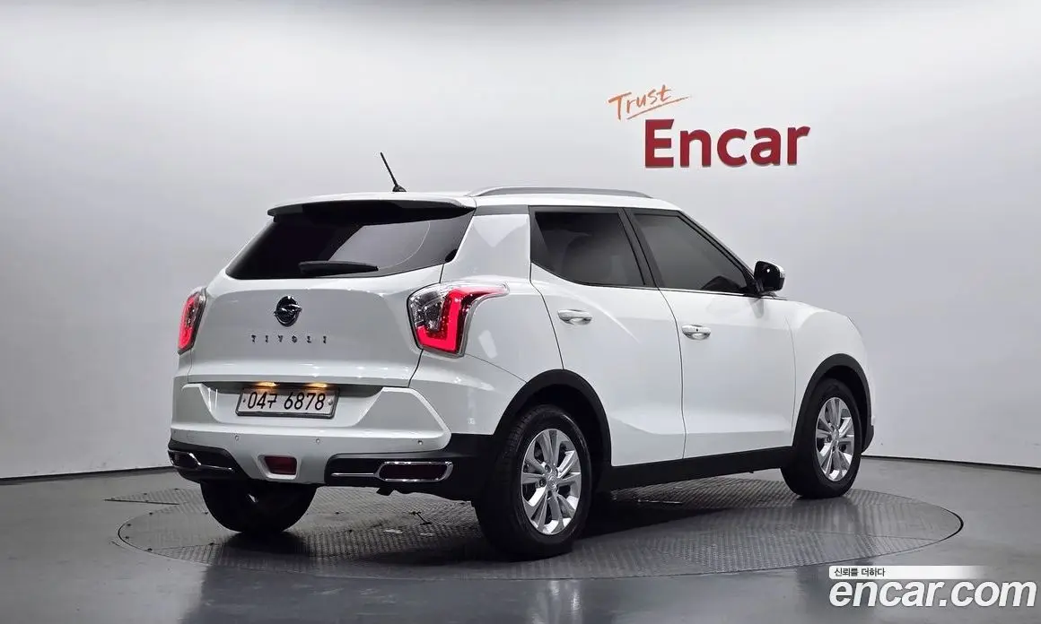 SsangYong TIBOLI 2018 1.6 автомат (гидро), фото 2