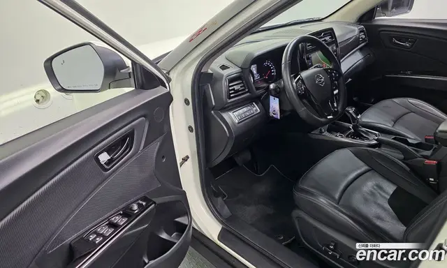 SsangYong TIBOLI 2022 1.5 автомат (гидро), миниатюра 11