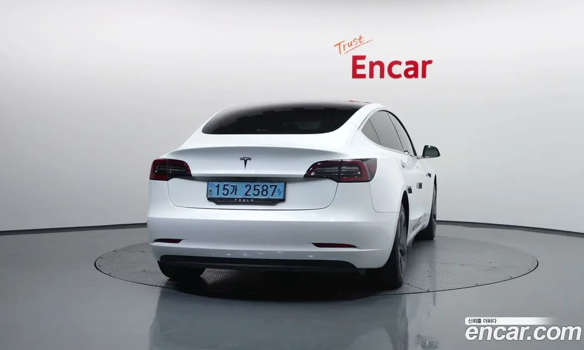 Tesla Model 3 2020 0.1 автомат (гидро), фото 4 Tesla Model 3 2020 0.1 автомат (гидро), фото 4
