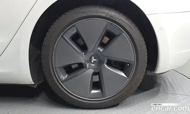 Tesla Model 3 2021 0.2 автомат (гидро), миниатюра 5 Tesla Model 3 2021 0.2 автомат (гидро), миниатюра 5