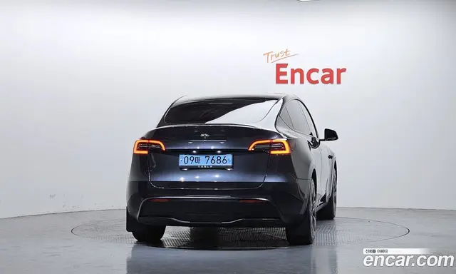 Tesla Model Y 2025 0.2 автомат (гидро), миниатюра 4 Tesla Model Y 2025 0.2 автомат (гидро), миниатюра 4