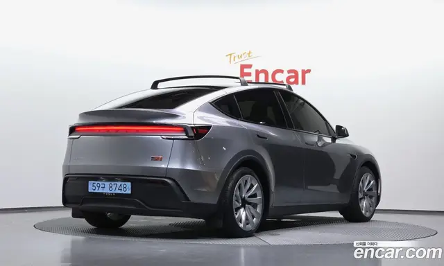 Tesla Model Y 2025 0.2 автомат (гидро), миниатюра 2 Tesla Model Y 2025 0.2 автомат (гидро), миниатюра 2