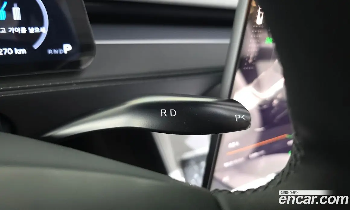 Tesla Model Y 2025 0.2 автомат (гидро), фото 12 Tesla Model Y 2025 0.2 автомат (гидро), фото 12