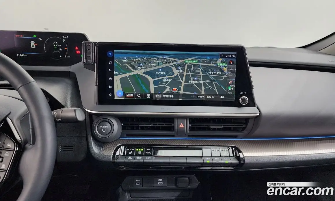 Toyota Prius 2025 2.0 автомат (гидро), фото 18 Toyota Prius 2025 2.0 автомат (гидро), фото 18