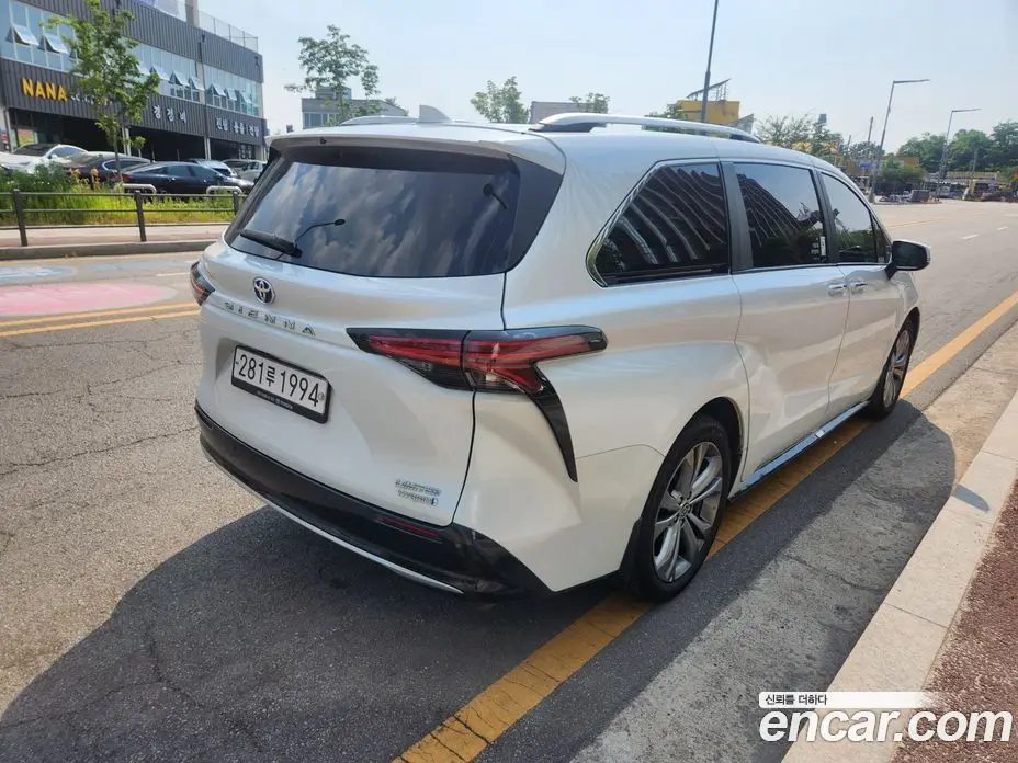 Toyota Sienna 2024 2.5 автомат (гидро), фото 6 Toyota Sienna 2024 2.5 автомат (гидро), фото 6