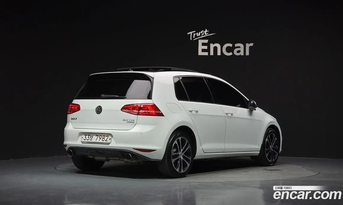 Volkswagen Golf 2014 2.0 автомат (гидро), фото 2