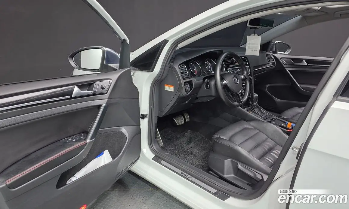 Volkswagen Golf 2014 2.0 автомат (гидро), фото 13