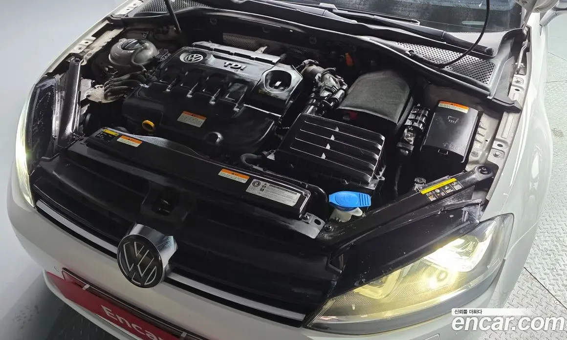 Volkswagen Golf 2014 2.0 автомат (гидро), фото 6