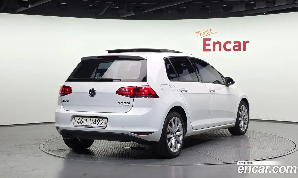 Volkswagen Golf 2016 2.0 автомат (гидро), фото 2