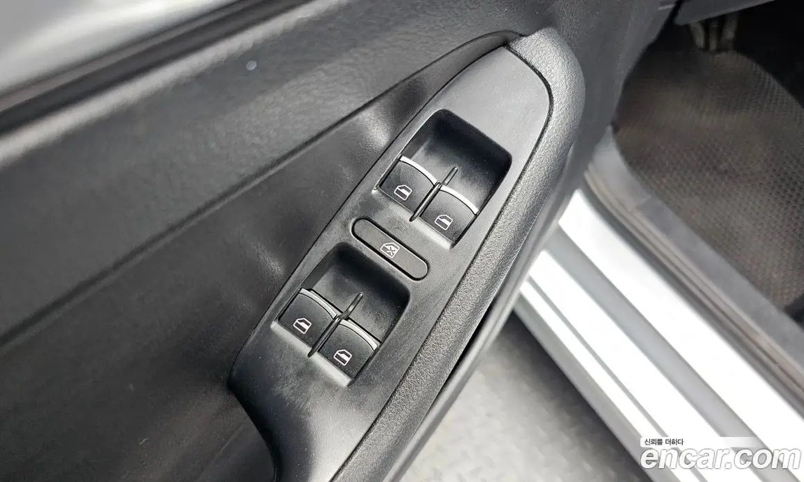 Volkswagen Jetta 2015 2.0 автомат (гидро), фото 19