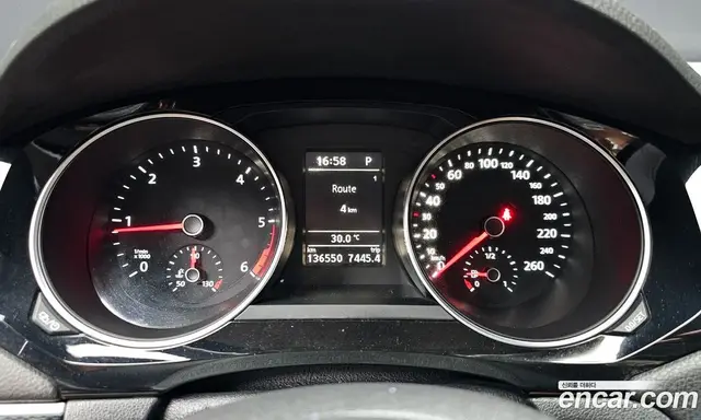 Volkswagen Jetta 2015 2.0 автомат (гидро), миниатюра 8