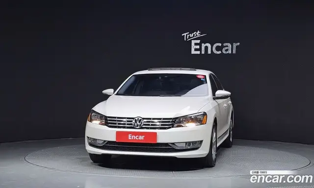 Volkswagen Passat 2015 1.8 автомат (гидро), миниатюра 3