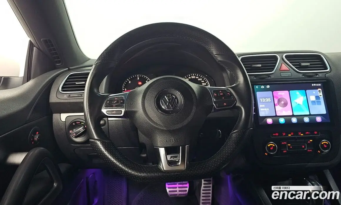 Volkswagen Scirocco 2012 2.0 автомат (гидро), фото 13